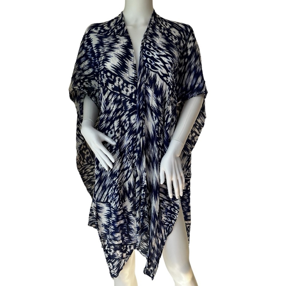 Cynthia Rowley Blue and White Oversized Scarf Wrap Beach Coverup, OS